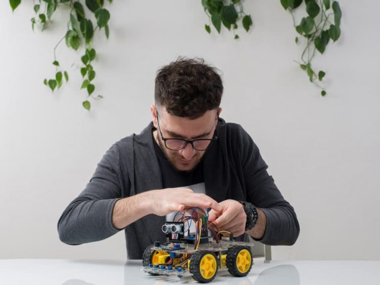 Zdalnie Sterowane Samochody RC – Pasja, Zabawa i Technologia w Jednym